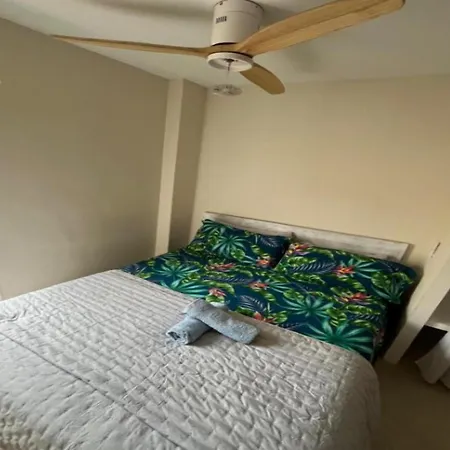 ático Y Garaje, Apartamento