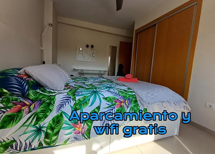 Appartamento ático Y Garaje, *