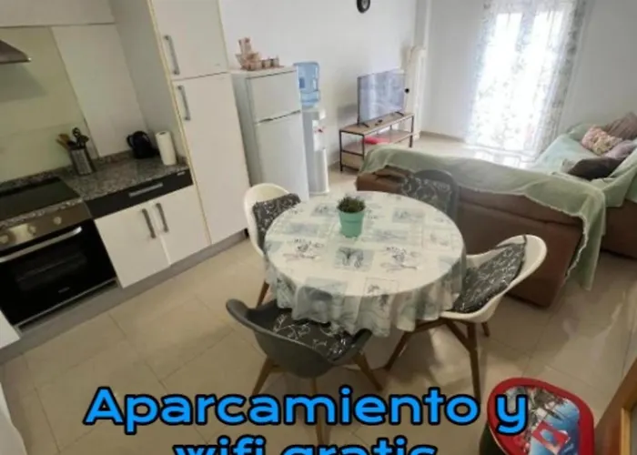 Appartamento ático Y Garaje, *