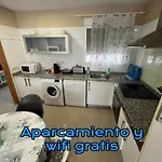 Atico Y Garaje, Appartement