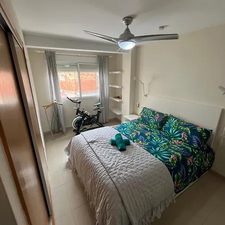 Apartment Atico Y Garaje, *