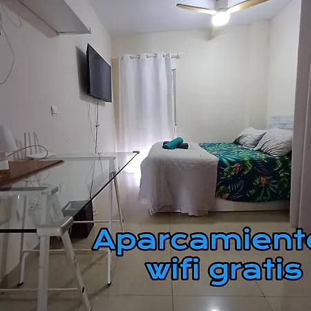 Atico Y Garaje, Appartement